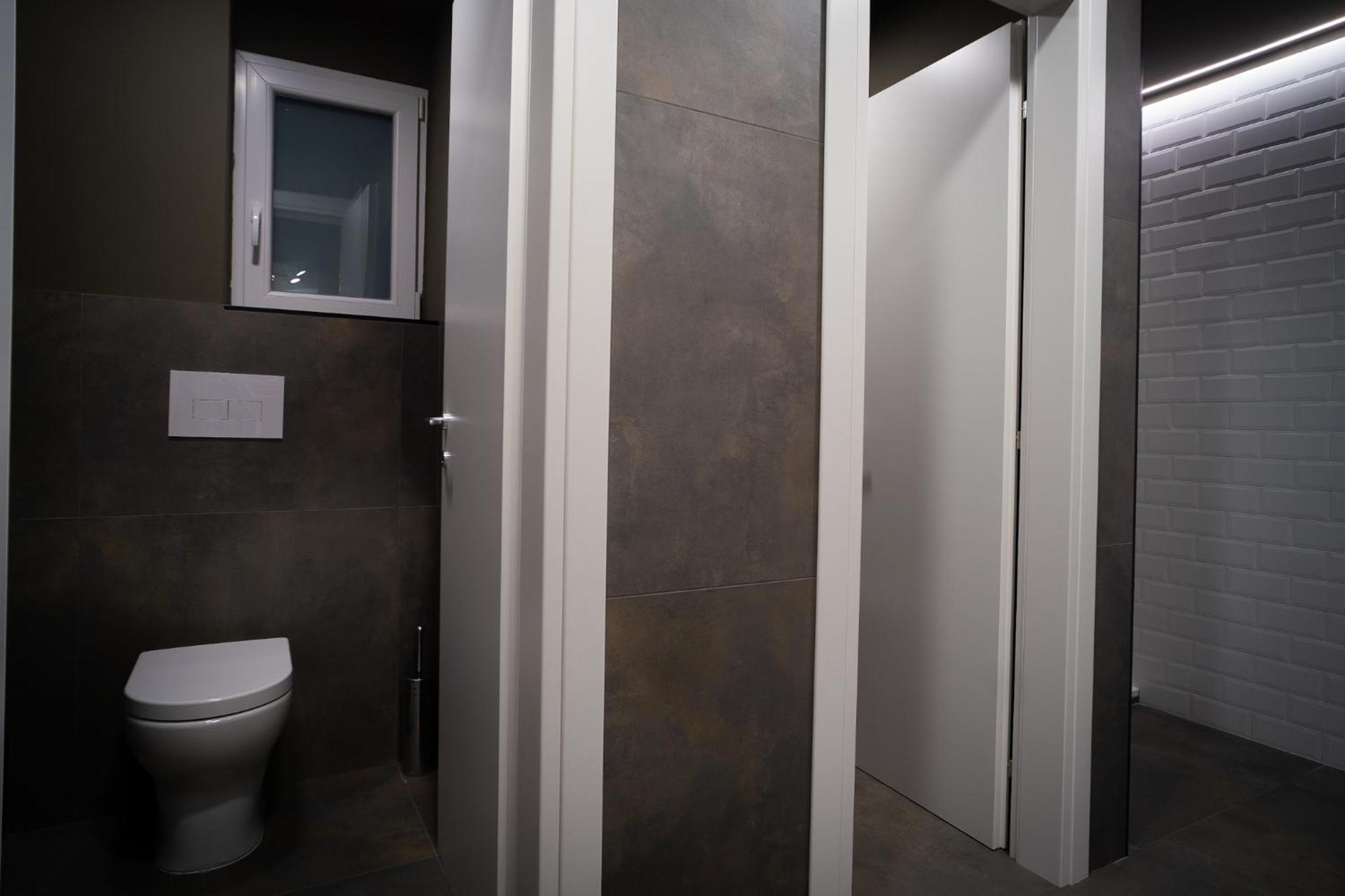 Hostelo - Luxury Hostel